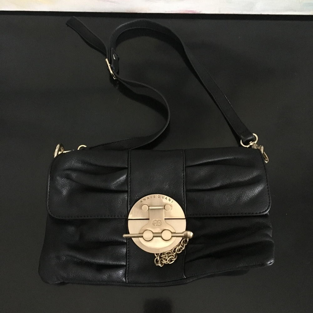 Black Purse